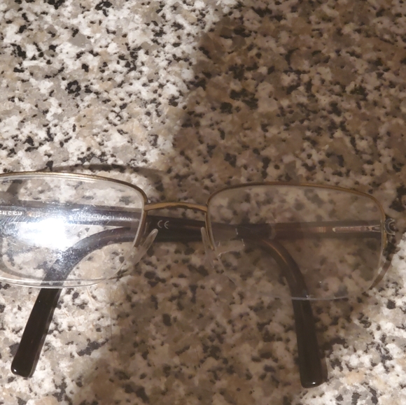 Gucci Other - Gucci glasses with rx lense black